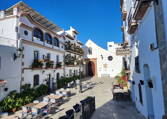 La Plaza Canillas de Albaida