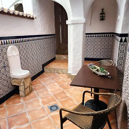 La Plaza Hotel