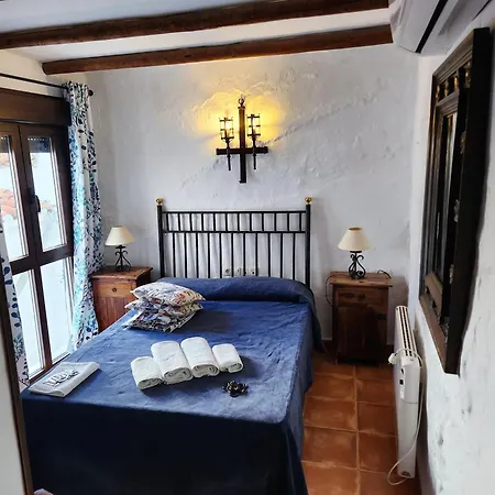 La Plaza Hotel 2*